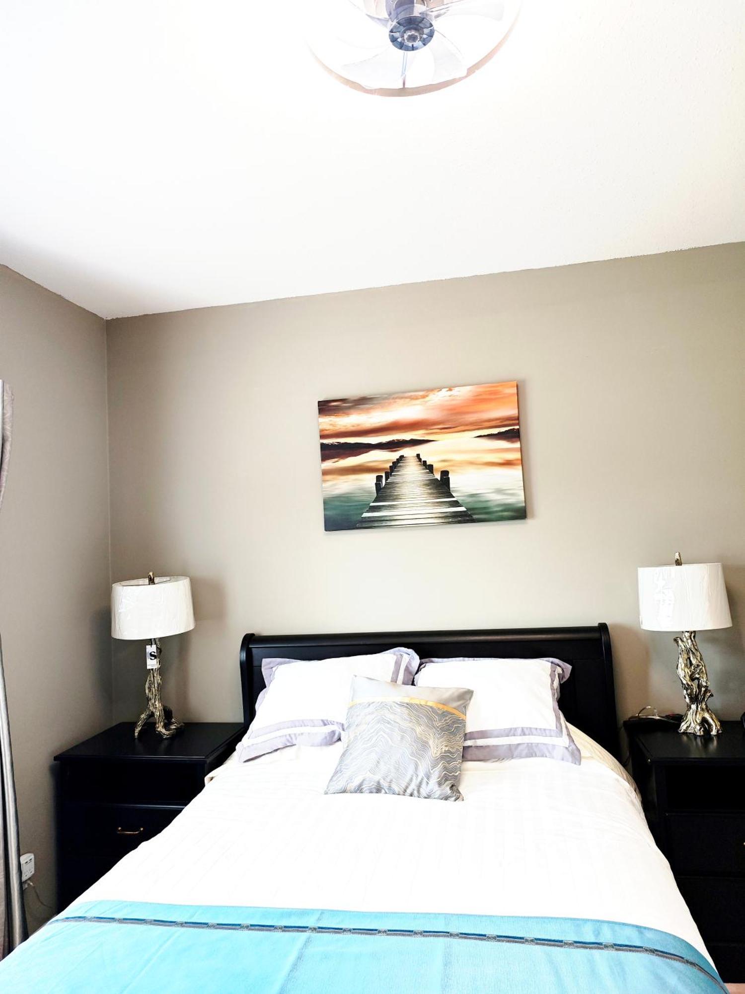 V.I.P. Club Apartment Surrey Luaran gambar
